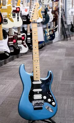 Fender - FENDER PLAYER STRAT FR HSS MN TIDEPOOL 2